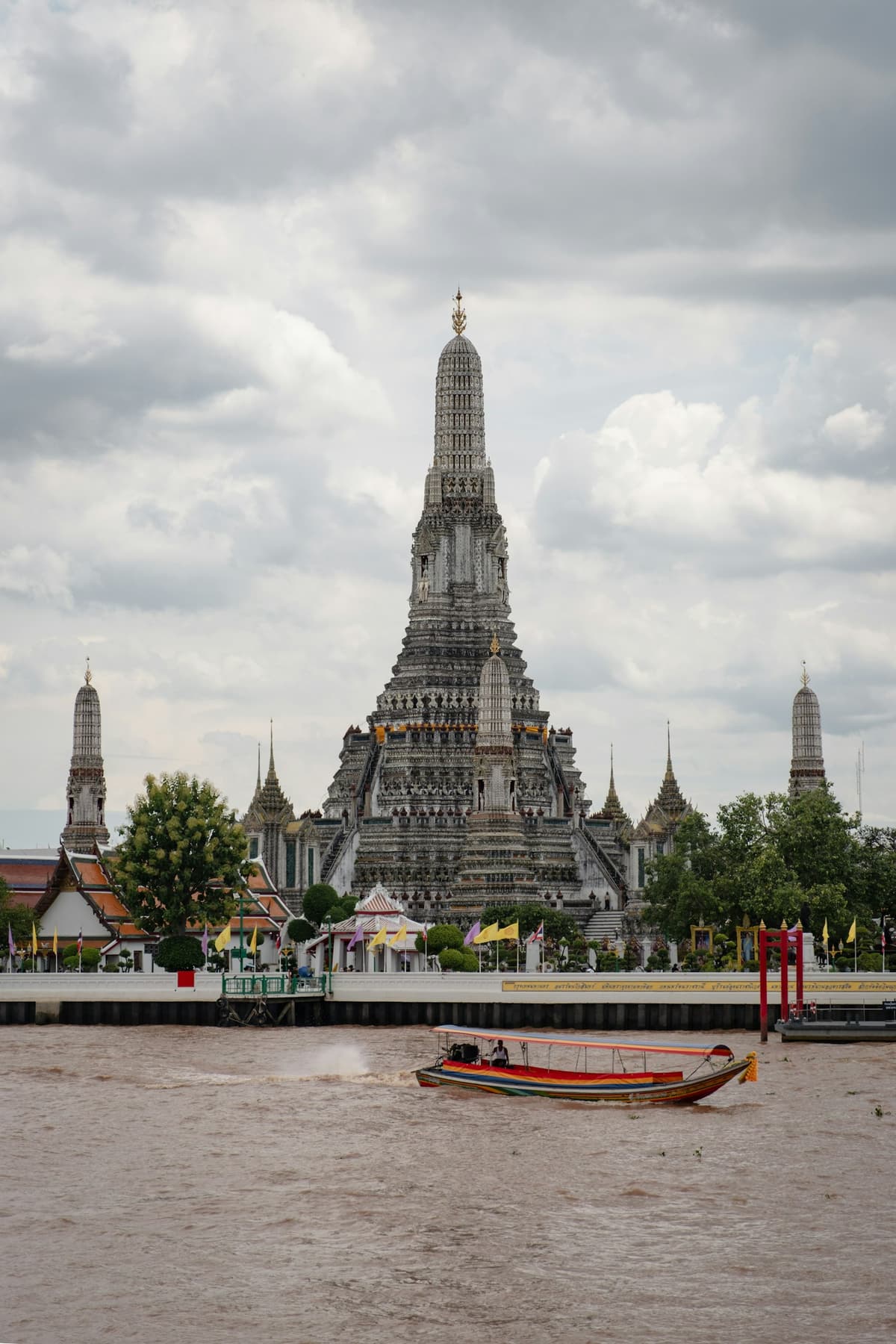 Wat Arun, the Temple of Dawn, on the Chao Phraya riverbank in Bangkok.