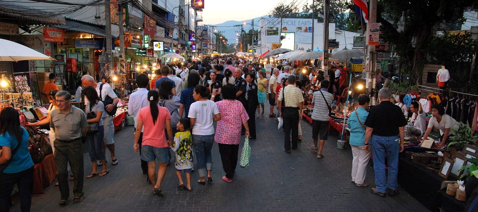 ไทยและเวียดนามปลอดภัยสำหรับนักเดินทางหญิงเดี่ยวหรือไม่