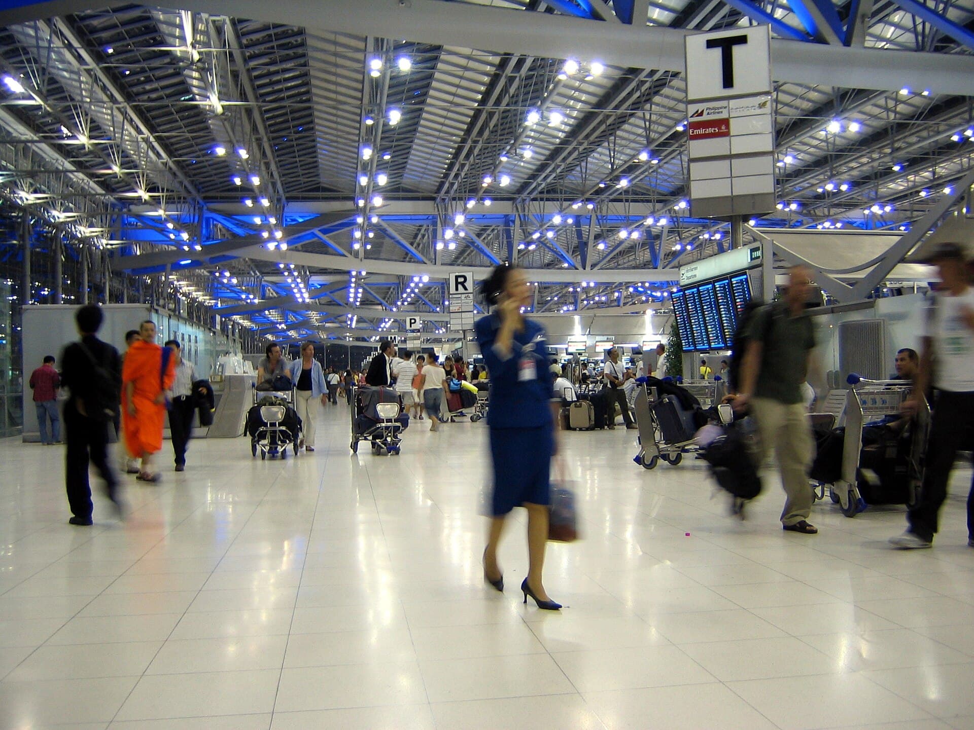 The departures hall at Suvarnabhumi in Bangkok, where the higher passenger service charge is now built into every international ticket issued from 20 June 2026.