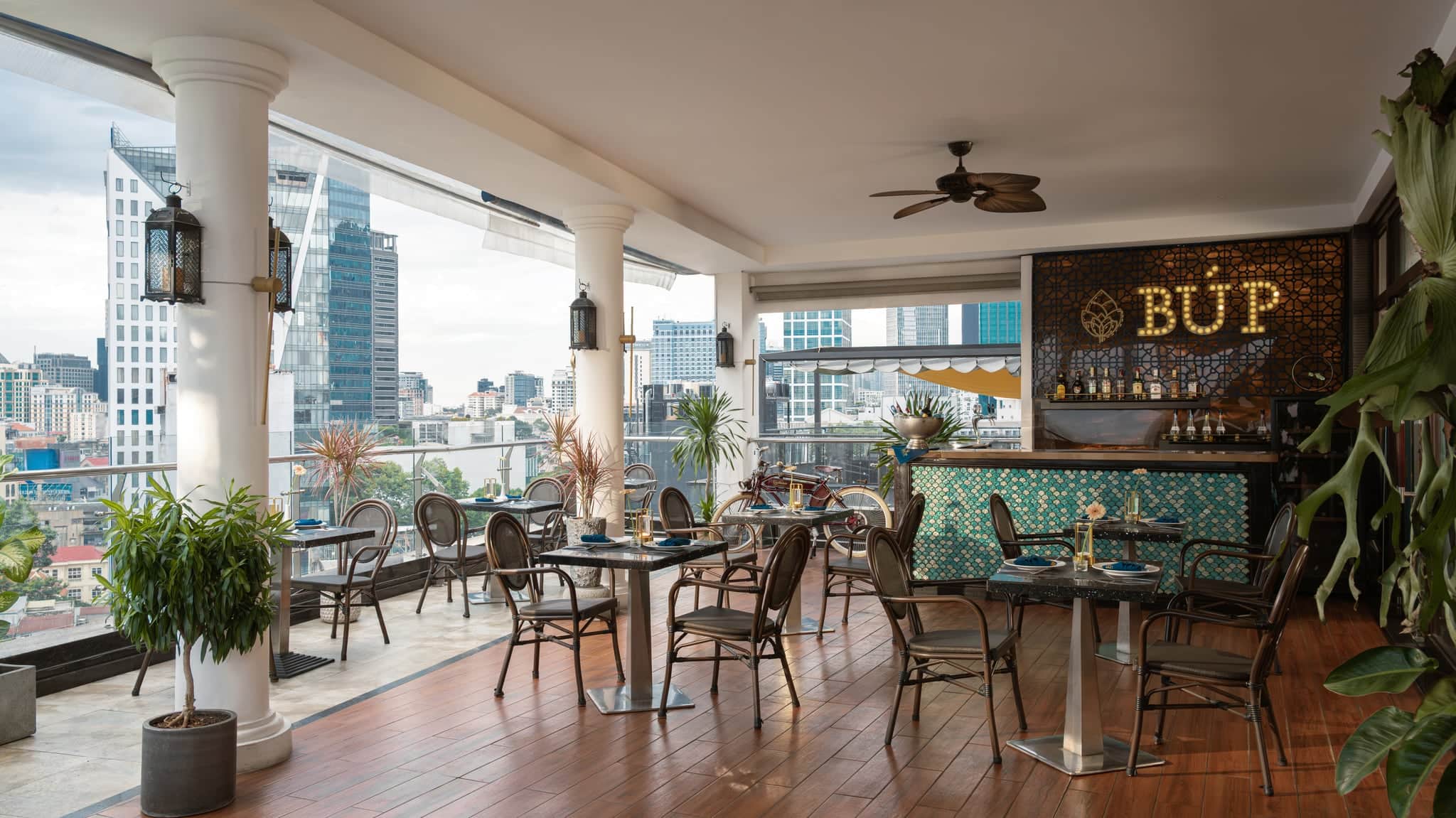 Una estancia en Saigón en The Odys
